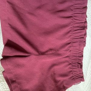 Great light weight quality! Just to small for me, lightly used!